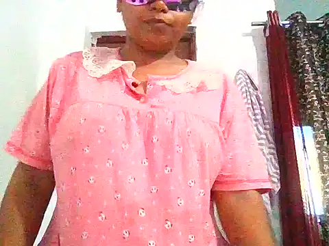 Snapshot of RubinaKhan6 chatting on July 25, 2026, 1:28 pm RubinaKhan6 online show from July 25, 2026, 1:28 pm