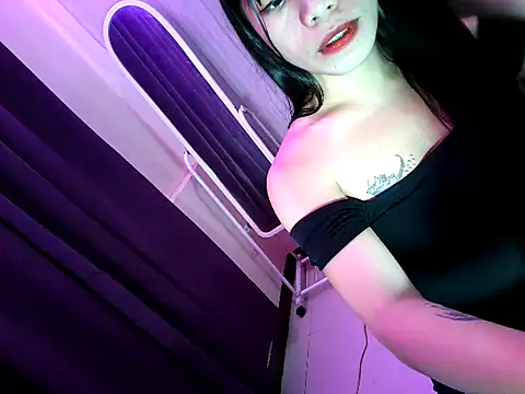 sexyfucksophia online show from July 29, 2026, 8:46 am