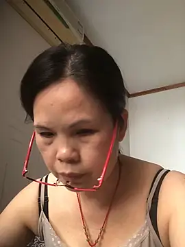 Snapshot of nidejiejie chatting on June 3, 2026, 3:40 am nidejiejie online show from June 3, 2026, 3:40 am