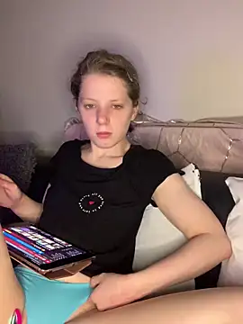 Tatum-Bear online show from June 8, 2026, 9:48 pm