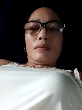 MimiSex6996 online show from May 8, 2026, 4:27 am