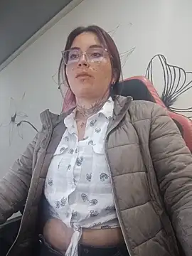 Snapshot of marita_ chatting on May 19, 2026, 9:33 pm marita online show from May 19, 2026, 9:33 pm