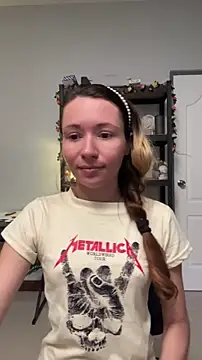 Mini girl do it better online show from June 3, 2026, 9:52 pm