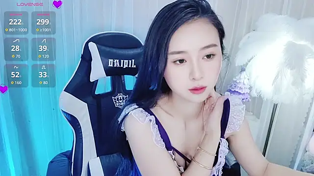 Snapshot of OvObbit_ chatting on May 21, 2026, 9:34 pm OvObbit online show from May 21, 2026, 9:34 pm