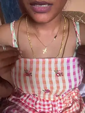 Tamil  Thara003 online show from June 20, 2026, 12:43 pm