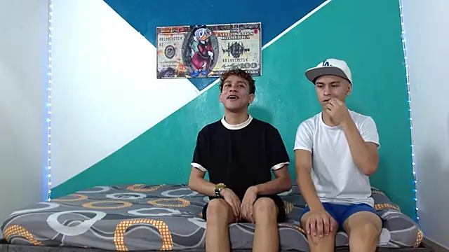 wild boys zs online show from June 5, 2026, 5:23 am