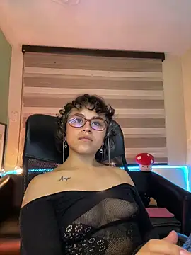 Lusiana   online show from June 13, 2026, 12:08 am