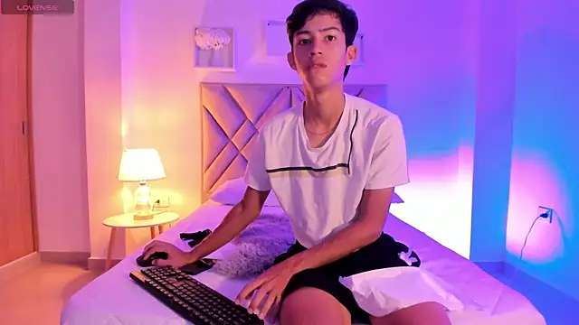 Baby noahtt online show from June 3, 2026, 12:28 pm