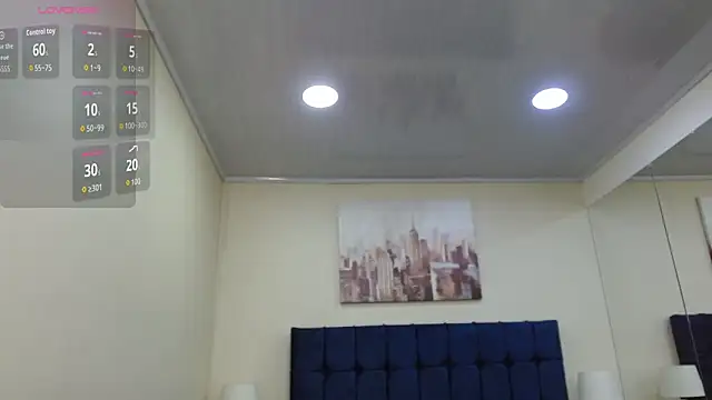 ValerieLyon  online show from June 4, 2026, 8:46 pm