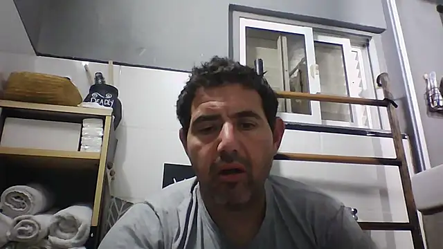 delicious big cock online show from May 18, 2026, 10:25 pm