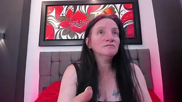 CloeMature online show from July 11, 2026, 2:23 am