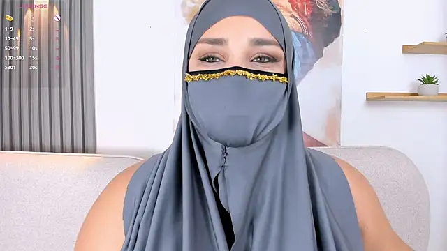 Snapshot of Salma_farouk chatting on June 2, 2026, 4:56 am Salma farouk online show from June 2, 2026, 4:56 am