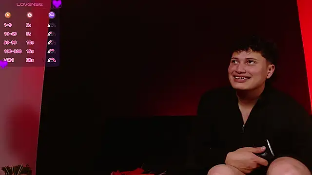 Snapshot of Wildseductor1 chatting on May 30, 2026, 10:15 pm Wildseductor1 online show from May 30, 2026, 10:15 pm