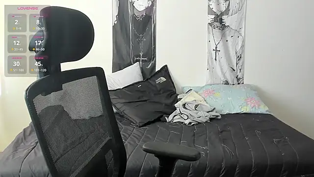 Snapshot of GoddessValentinaX chatting on May 27, 2026, 8:49 pm GoddessValentinaX online show from May 27, 2026, 8:49 pm