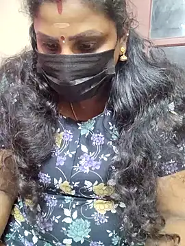 Snapshot of tamilkavitha123 chatting on August 6, 2026, 11:05 am tamilkavitha123 online show from August 6, 2026, 11:05 am