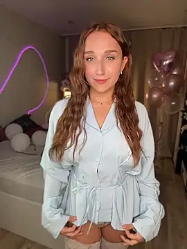 jenniferwalkers online show from June 27, 2026, 7:53 pm