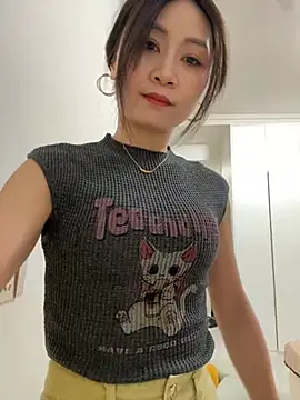 Snapshot of huihui_520 chatting on June 22, 2026, 6:32 am huihui 520 online show from June 22, 2026, 6:32 am