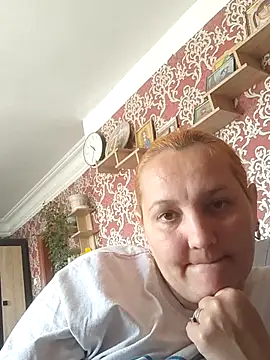 Red-HairedBeast online show from May 11, 2026, 7:32 am