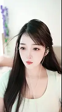 singer-wenwan online show from May 21, 2026, 9:17 am