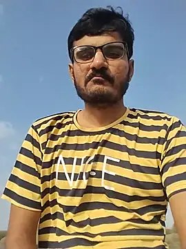 Snapshot of sumitkal chatting on July 1, 2026, 12:27 pm sumitkal online show from July 1, 2026, 12:27 pm