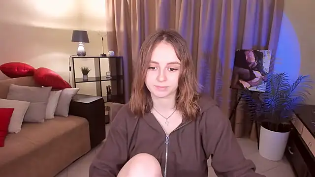 MilanaRare online show from May 27, 2026, 5:09 pm