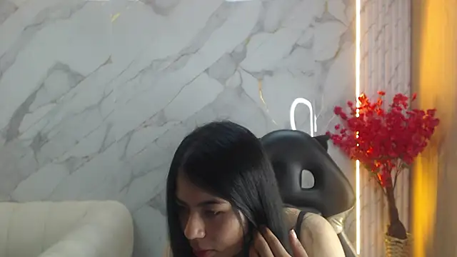 Jade tf online show from May 24, 2026, 12:49 pm