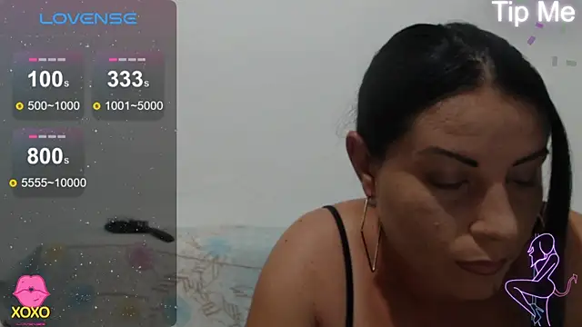Snapshot of Brun3tt3n chatting on July 4, 2026, 8:13 pm Brun3tt3n online show from July 4, 2026, 8:13 pm