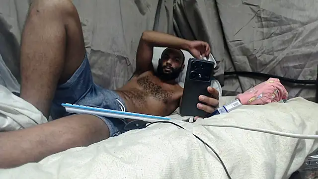 Snapshot of Camodick chatting on March 5, 2026, 8:55 am Camodick online show from March 5, 2026, 8:55 am