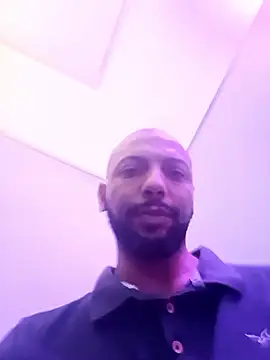 Snapshot of Camodick chatting on April 11, 2026, 7:56 am Camodick online show from April 11, 2026, 7:56 am