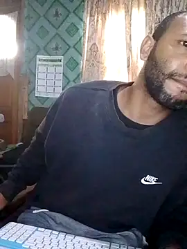 Snapshot of Camodick chatting on March 7, 2025, 6:02 am Camodick online show from March 7, 2025, 6:02 am