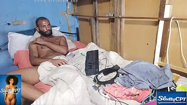 Snapshot of Camodick chatting on February 25, 2026, 3:29 am Camodick online show from February 25, 2026, 3:29 am