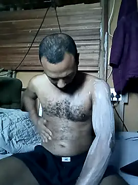 Snapshot of Camodick chatting on November 21, 2025, 9:08 am Camodick online show from November 21, 2025, 9:08 am