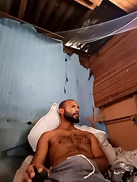 Snapshot of Camodick chatting on February 24, 2026, 2:40 pm Camodick online show from February 24, 2026, 2:40 pm