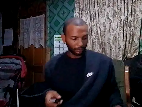 Snapshot of Camodick chatting on February 28, 2025, 1:26 am Camodick online show from February 28, 2025, 1:26 am