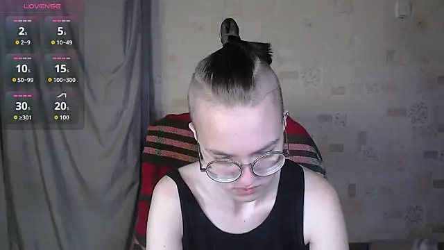 Snapshot of Alessa_Kiss chatting on June 20, 2026, 10:09 am Alessa Kiss online show from June 20, 2026, 10:09 am