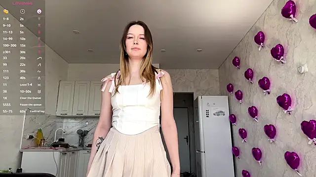 MarryMurietto online show from May 24, 2026, 10:48 am
