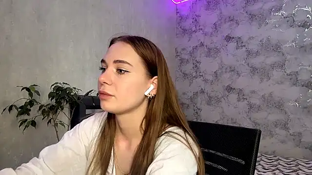MarryMurietto online show from June 2, 2026, 5:29 am