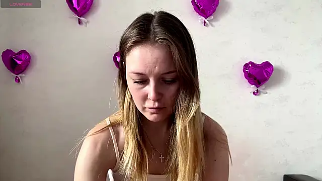 MarryMurietto online show from June 20, 2026, 5:56 am