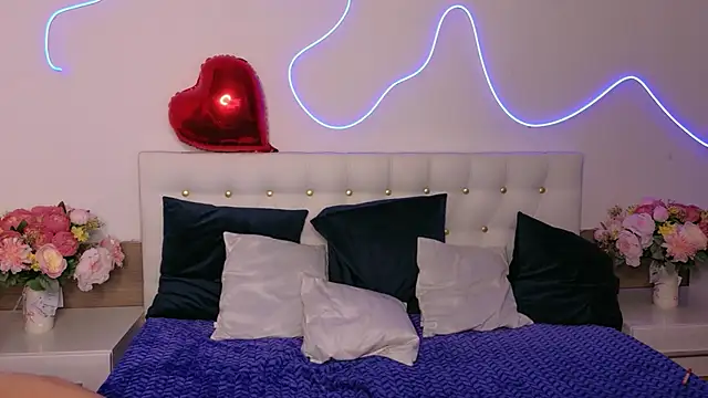 MaddiePerez online show from May 12, 2026, 4:57 pm