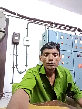 Snapshot of Hot-Parinda200 chatting on May 13, 2026, 6:42 am Hot-Parinda200 online show from May 13, 2026, 6:42 am