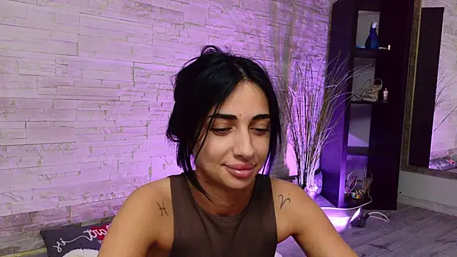 VanessaVosss online show from June 9, 2026, 4:30 pm