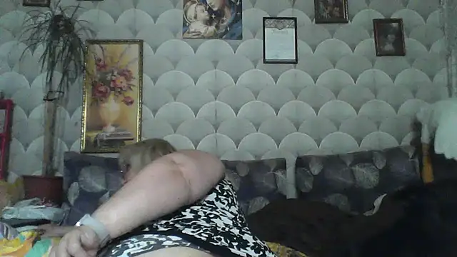 MarinaFarina53 online show from June 4, 2026, 7:02 am