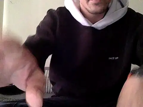 poashapiaksbdasjgakgnxigx online show from May 11, 2026, 12:39 pm