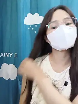 -Hena- online show from June 5, 2026, 6:52 am