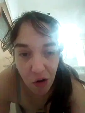 marylin8822 online show from July 9, 2026, 6:40 pm
