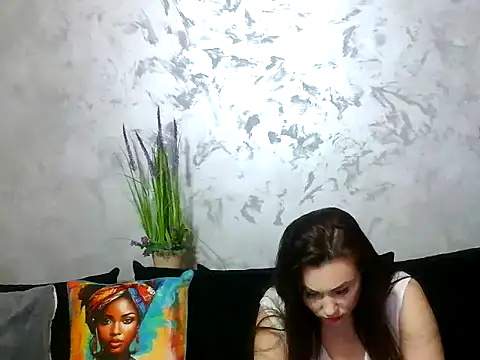 Snapshot of ADaisyAshe chatting on May 25, 2026, 7:29 am ADaisyAshe online show from May 25, 2026, 7:29 am