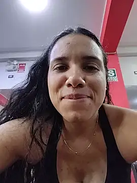 alanahot94 online show from May 28, 2026, 3:29 pm