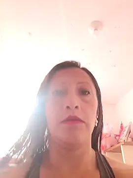 Vely  online show from June 25, 2026, 6:24 pm