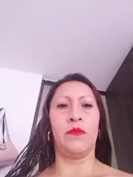 Vely  online show from June 10, 2026, 7:15 pm