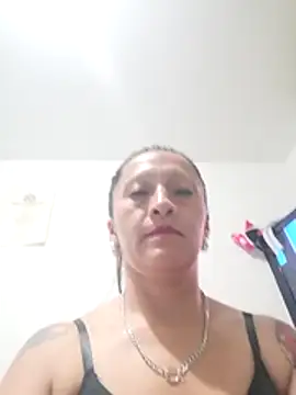 Vely  online show from June 14, 2026, 2:24 am